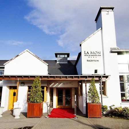 La Mon Hotel & Country Club Castlereagh ภายนอก รูปภาพ